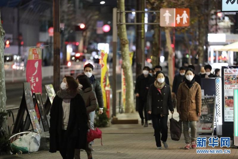 日本延长东京都等10地紧急状态