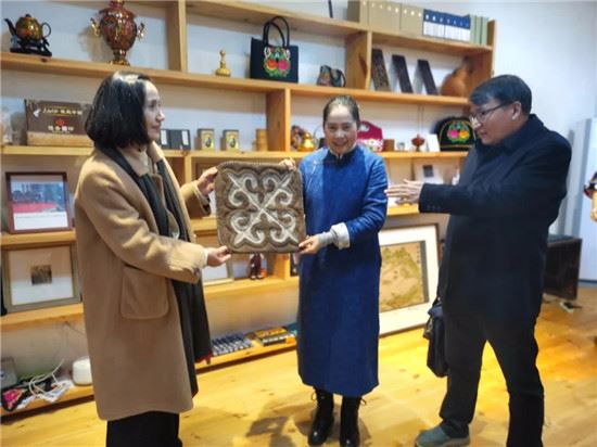 哈萨克斯坦女孩“忆”杭州，竟与它有关