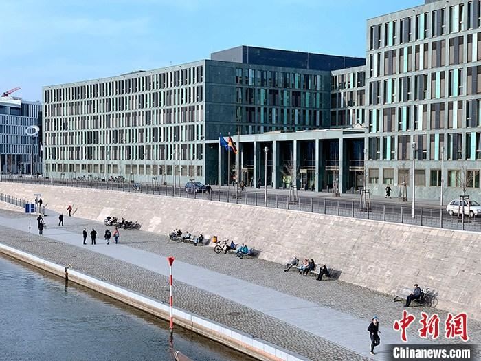 德国疫情数据小幅回升 疾控机构警告疫情或趋于恶化