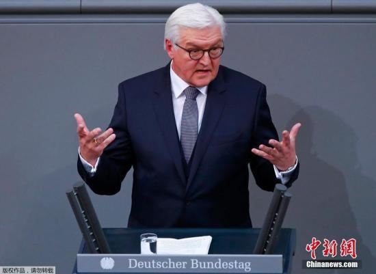 德国总统接种第一剂阿斯利康疫苗 鼓励民众接种疫苗