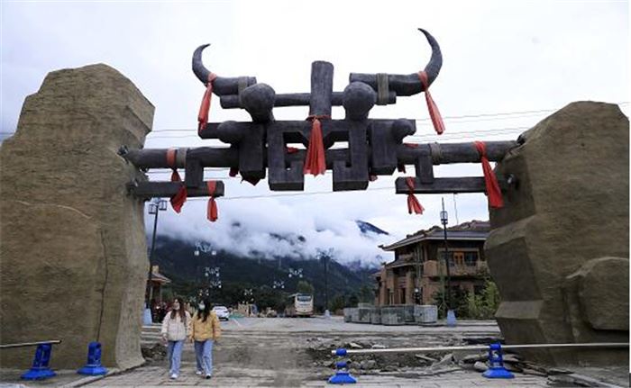 四川茂县：文旅产业融合发展 全域旅游“生机蓬勃”