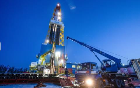 德国总理：德方将继续购买俄方油气煤