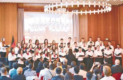 庆祝中德建交50周年青少年云音乐会在德国埃森举行
