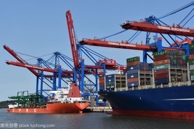 德国政府批准中资入股汉堡港