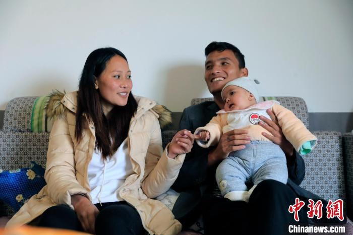 大凉山“悬崖村”飞回“归巢燕”