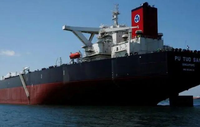 德国议员：欧盟对俄海运石油限价措施“荒谬”