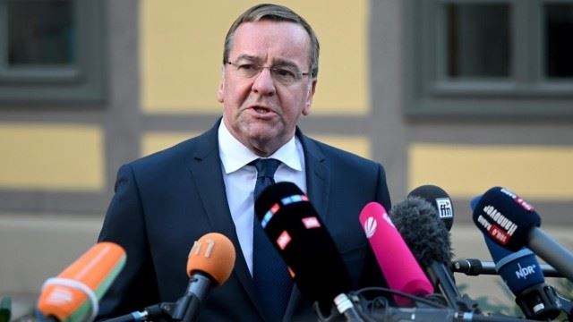 德国防长：德未能同盟友就向乌克兰提供“豹”式坦克达成一致