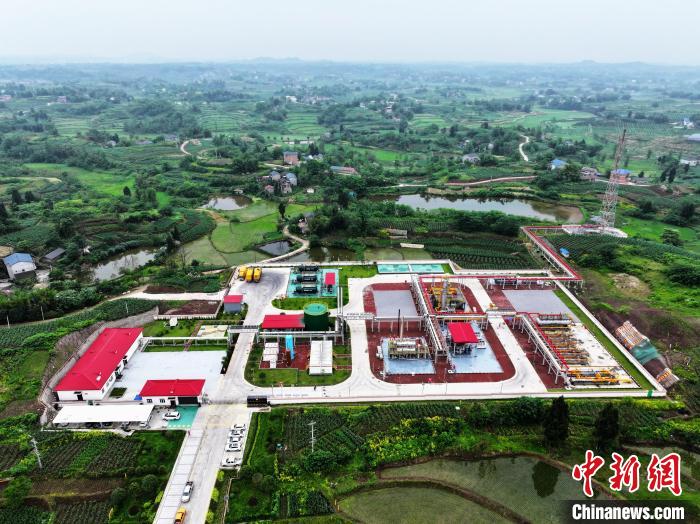 中国石油大庆油田川渝探区首次实现月产天然气超亿方