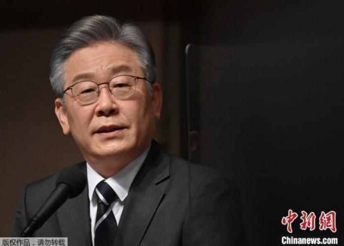 韩国民主党党内竞选“四人格局”成形 李在明优势明显