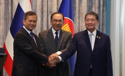 柬埔寨和泰国同意无条件停火