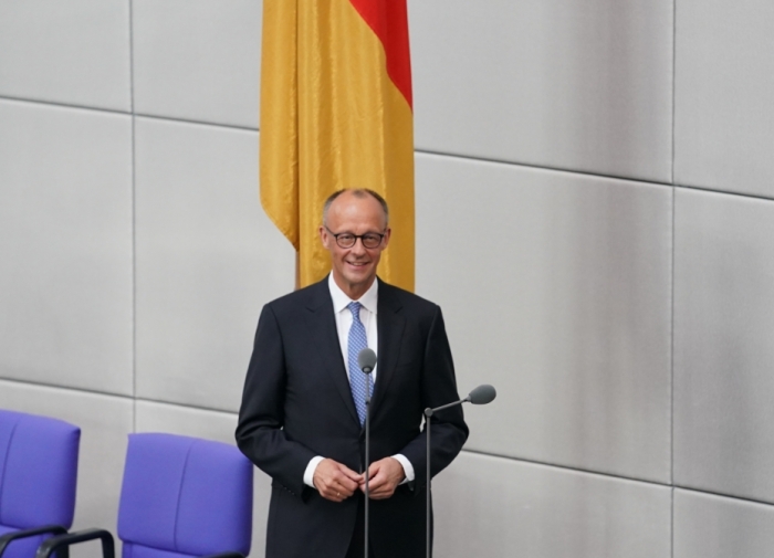 德国总理默茨：德国不是“大国博弈中的棋子”