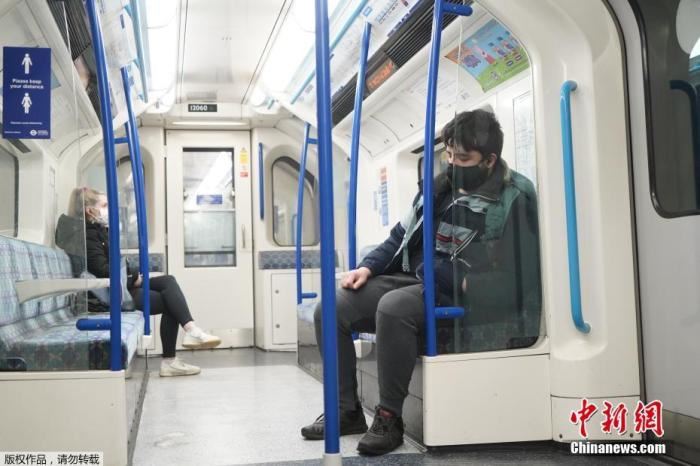 英国单日新增确诊创新高 印度启动全国性新冠疫苗接种演习