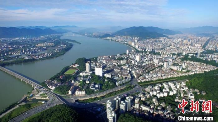 杭州富阳战疫应考记：平时多用功勿需临时抱佛脚